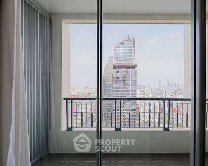picture 2-BR Condo at Q Asoke near MRT Phetchaburi (ID 2999352) - 4/12