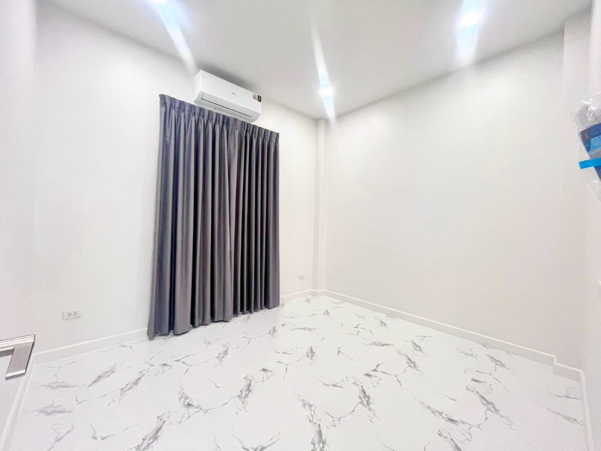 รูป 🏙️ ขายด่วน! บ้านเดี่ยว 3 ห้องนอน คาริสม่า วิลล์ สันผักหวาน หางดง 📞 063-6649056 - รูปที่ 15/23
