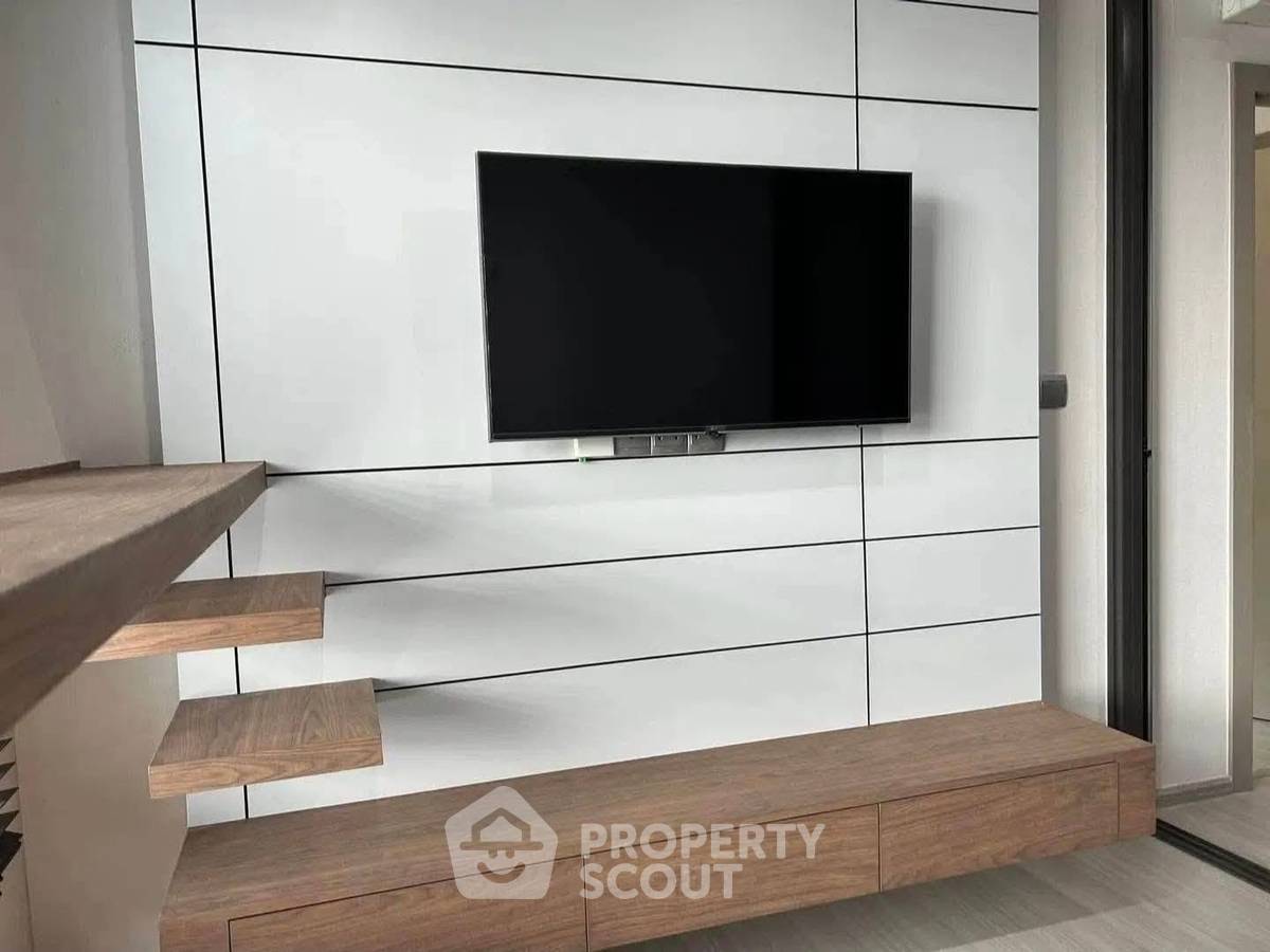 picture 31st-Floor 1-BR At Life Asoke - Rama 9 Near MRT Phra Ram 9 (ID 3358007) - 2/9