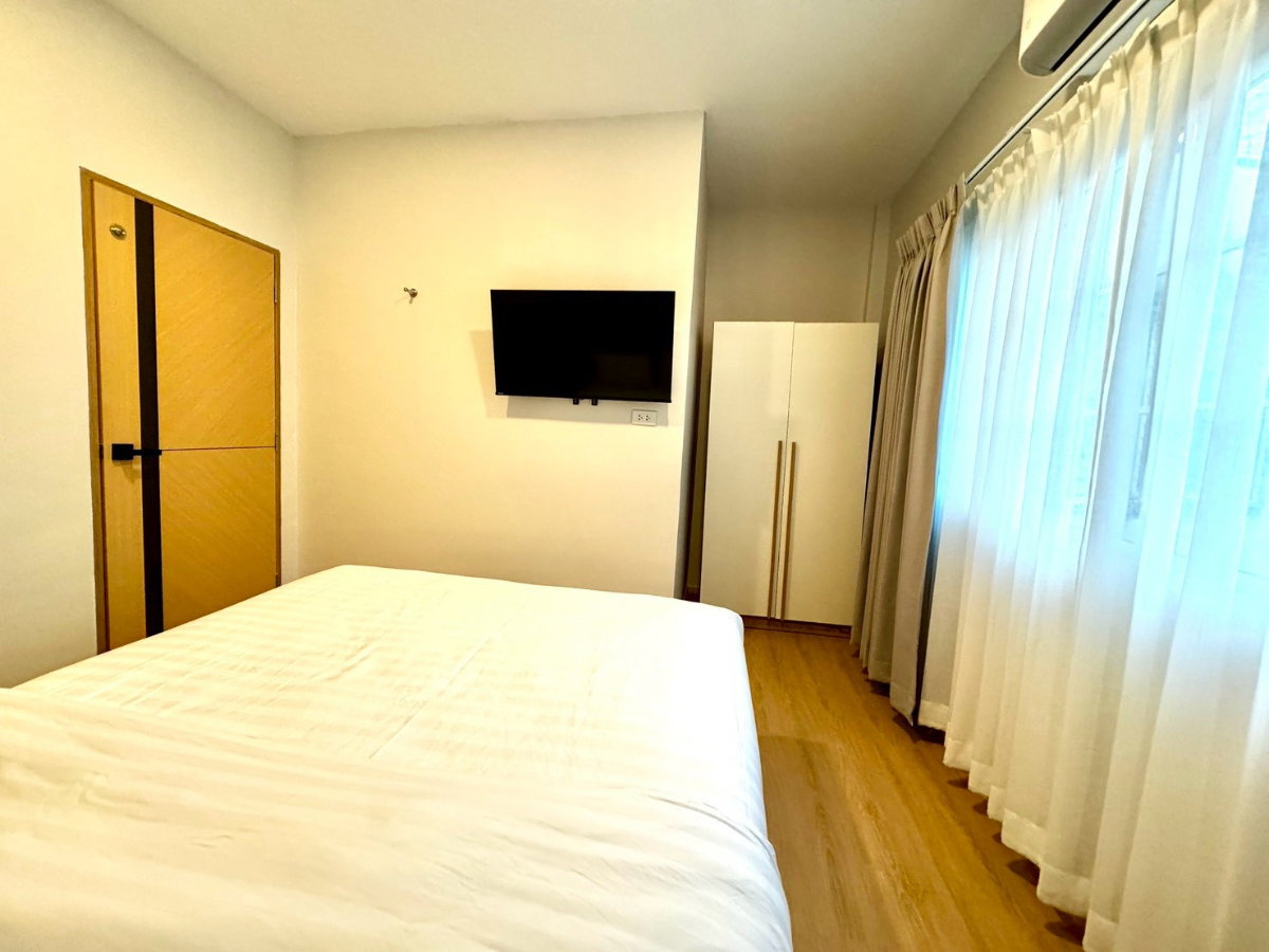 รูป 🏡✨ ให้เช่าทาวน์เฮ้าส์ 2 ชั้น จรัญฯ 37 | หมู่บ้านจรัญวิลล่า 3 เฟอร์ครบ พร้อมเข้าอยู่ - รูปที่ 5/15