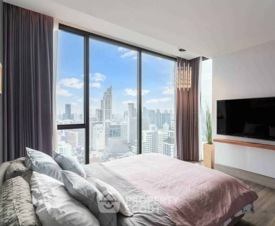 picture 4-BR Condo at The Esse At Singha Complex near MRT Phetchaburi (ID 3076483) - 5/5