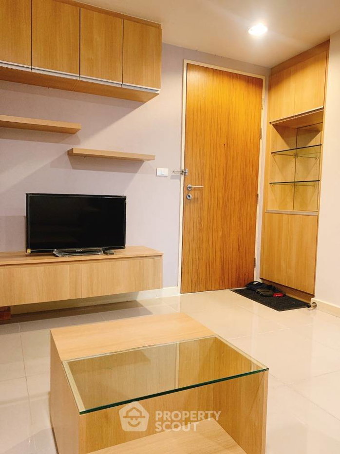 รูป คอนโด 1-ห้องนอน ที่ ซีนิธ เพลส สุขุมวิท 42 คอนโดมิเนียม ใกล้ BTS เอกมัย (ID 1596991) - รูปที่ 1/5