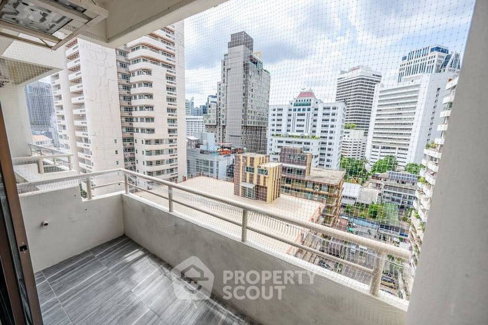 picture Spacious 2-BR 117 Sqm At Saranjai Mansion Near BTS Nana (ID 3092404) - 40/47