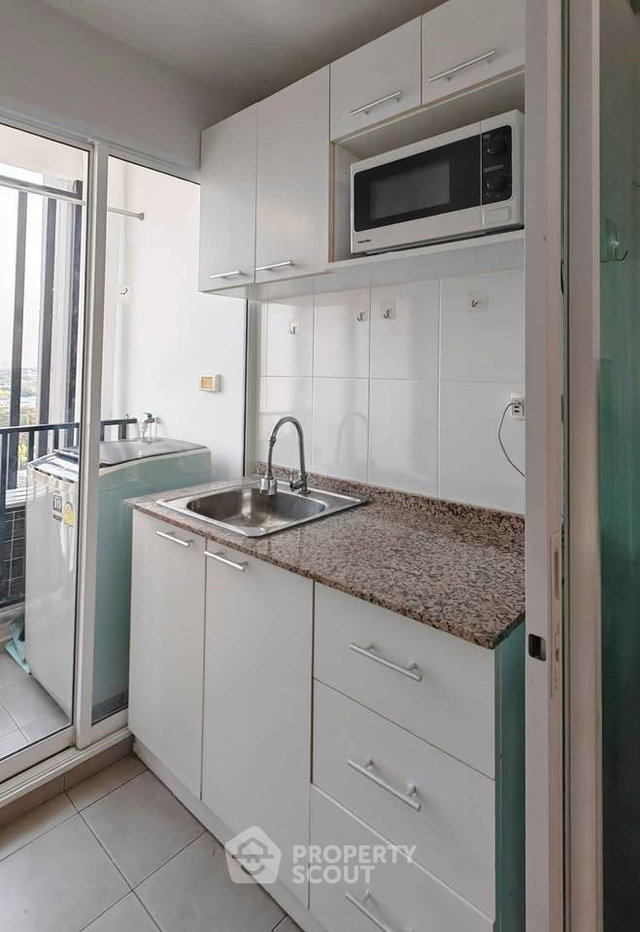 picture Studio Condo at Regent Home Bangson 28 near MRT Bang Son (ID 3358238) - 12/15