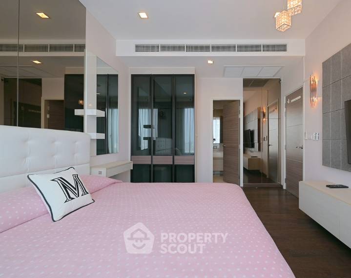 picture 2-BR Condo at Q Asoke near MRT Phetchaburi (ID 2999352) - 8/12