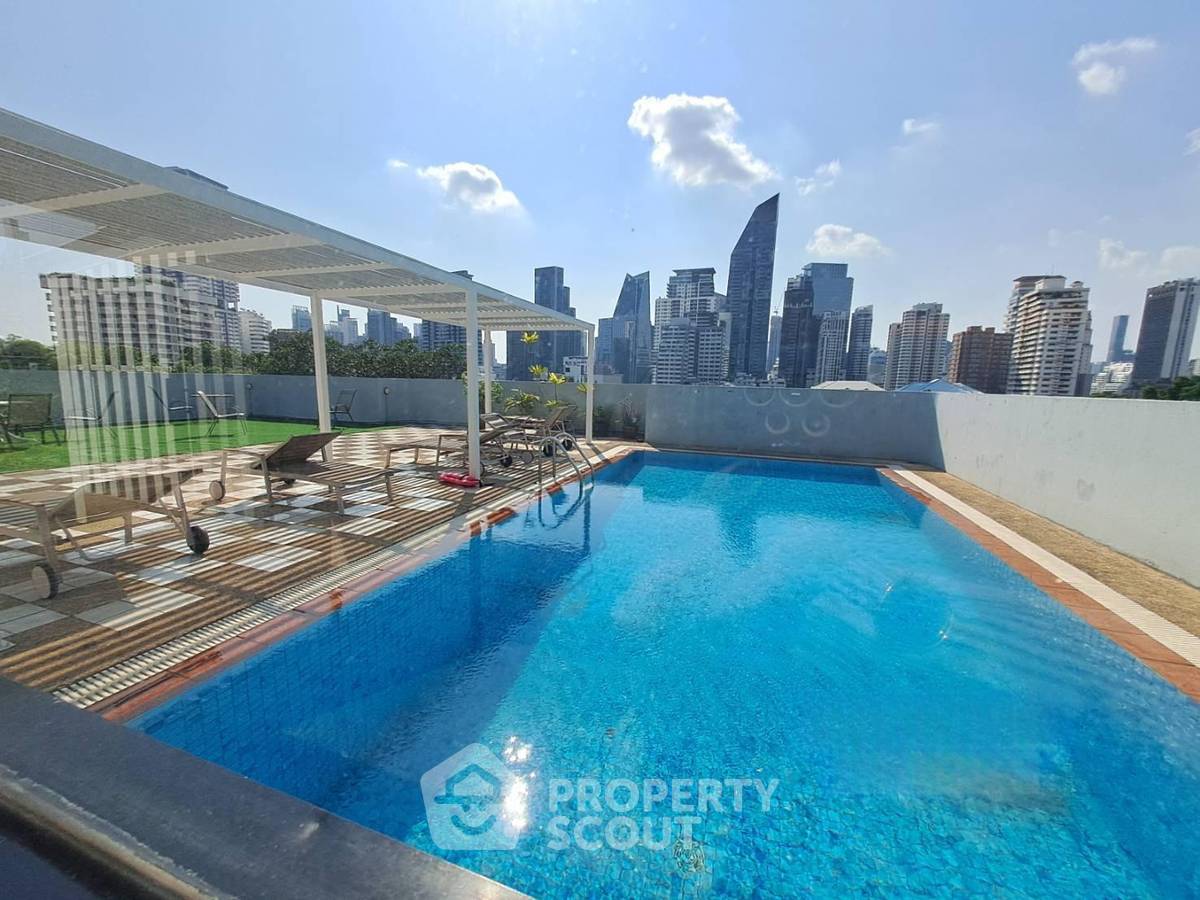 picture Pet-Friendly 1-BR Condo At 49 Suites Near BTS Thong Lor (ID 2994236) - 8/10