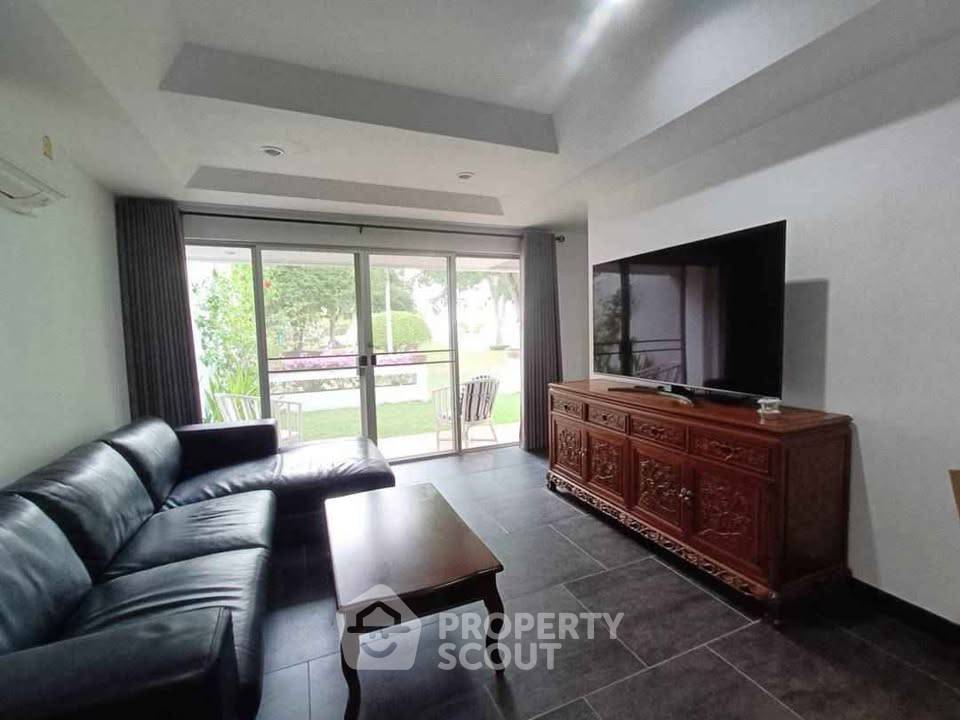 picture 3-Bedroom 180 Sqm Bangsaray Condominium In Bangsaray (ID 3357654) - 6/13