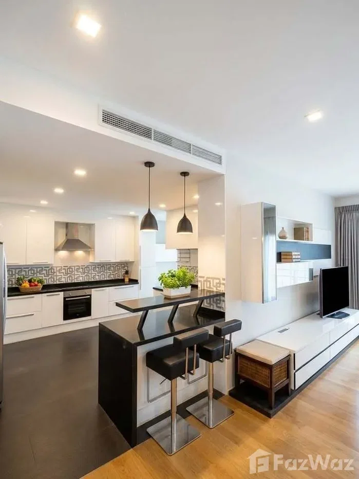 picture 3 Bedrooms, 3 Bathrooms 6381330 - 2/8