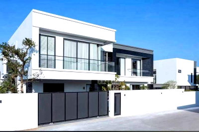 บ้านเดี่ยวให้เช่า : ให้เช่า บ้านเดี่ยวลักชูรี่ วิสต้า วิลล่า (4 ห้องนอน & 6 ห้องน้ำ & 1 ห้องแม่บ้าน) 