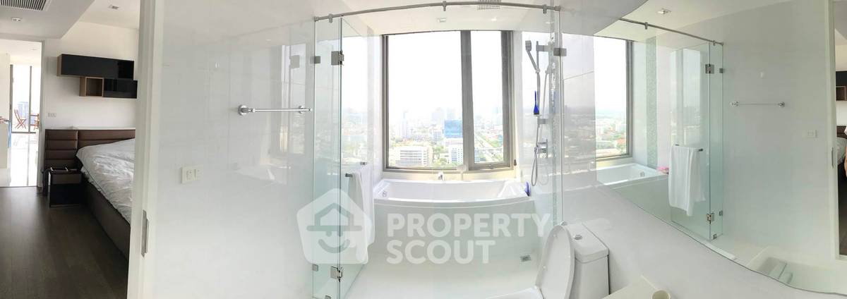 picture 31st-Floor 2-BR Condo At Nara 9 By Eastern Star Near BTS Chong Nonsi (ID 514460) - 42/43