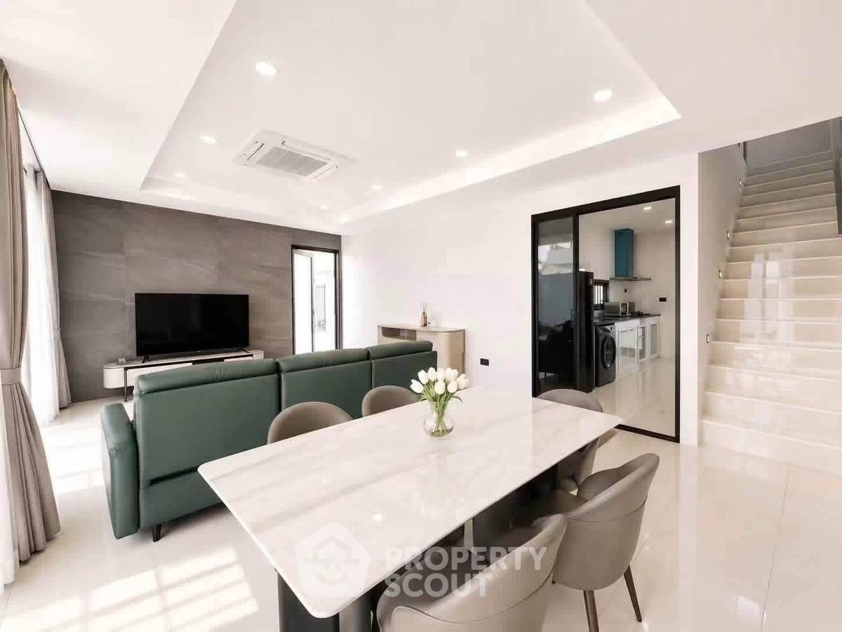 รูป วิลล่า 3-ห้องนอน ที่ ฮิเวรี่ พูล วิลล่า 3 ใน หนองปลาไหล (ID 3358282) - รูปที่ 3/12