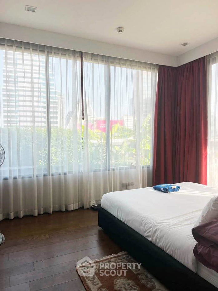 picture 2-BR Condo at M Silom near BTS Chong Nonsi (ID 3357995) - 9/12
