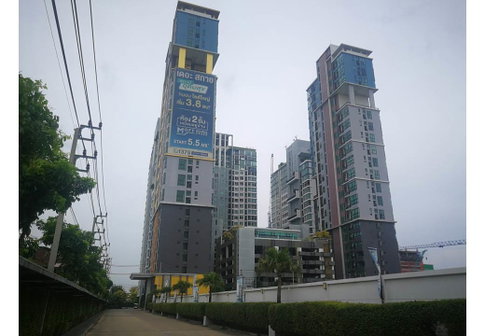 CONDO 30.56 Sq.m. Bang Na Bangkok for 2.4M