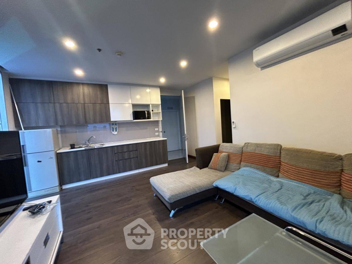 picture 2-BR Condo At Chewathai @ Ramkhamhaeng, 60 Sqm (ID 1638214) - 6/15