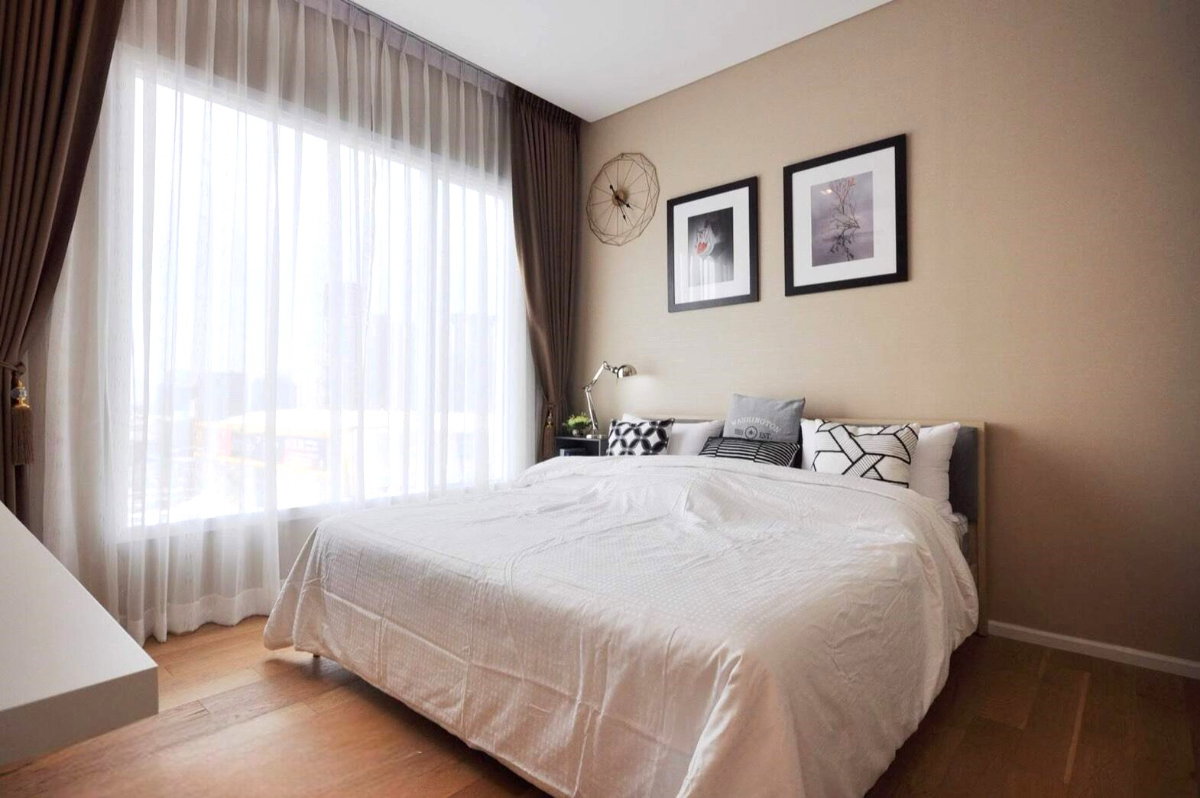 รูป 💥 [ 𝐏-𝟏𝟎𝟒𝟔𝟖 ] FOR RENT : The Saint Residences ใจกลางห้าแยกลาดพร้าว! ใกล้ MRT พหลโยธิน 𝟏𝟗,𝟎𝟎𝟎 บาท/ด. | Line @easycondoplus | 099-229-6397 - รูปที่ 1/8