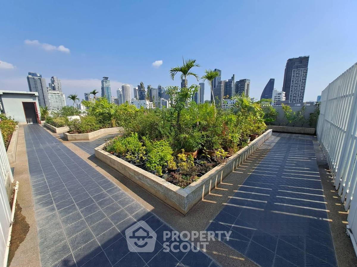 picture Pet-Friendly 1-BR Condo At 49 Suites Near BTS Thong Lor (ID 2994236) - 10/10