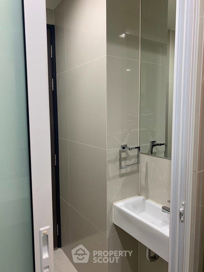 picture 31st-Floor 1-BR Rhythm Sukhumvit 44/1 Near BTS Phra Khanong (ID 985107) - 9/10