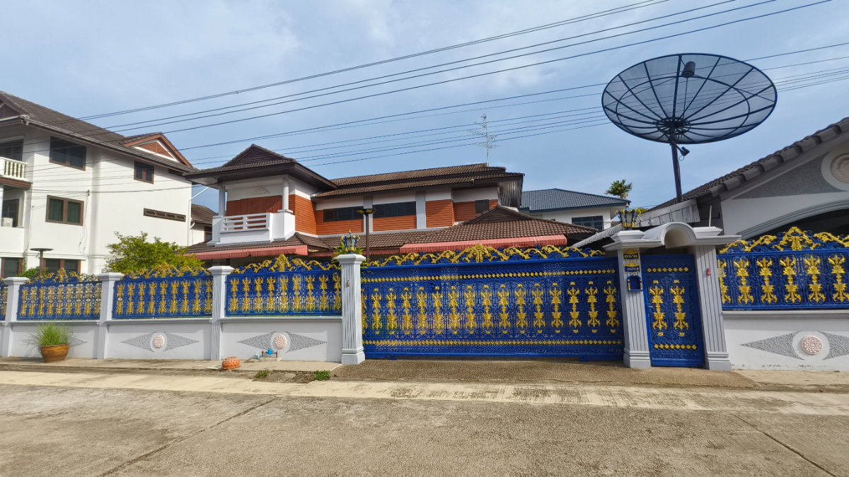 รูป ให้เช่าบ้านเดี่ยว 160 ตร.ว. 2 ชั้น 4 ห้องนอน 3 ห้องน้ำ หมู่บ้านสินบดี 3 ซอยประชาอุทิศ 72 - รูปที่ 2/25