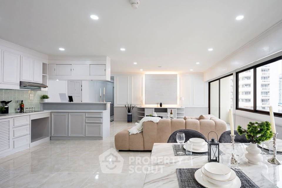 picture Spacious 2-BR 117 Sqm At Saranjai Mansion Near BTS Nana (ID 3092404) - 7/47
