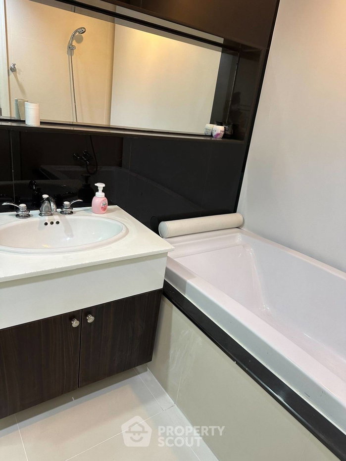 picture Great Value 1-BR At The Address Chidlom Near BTS Chit Lom (ID 1912980) - 12/12
