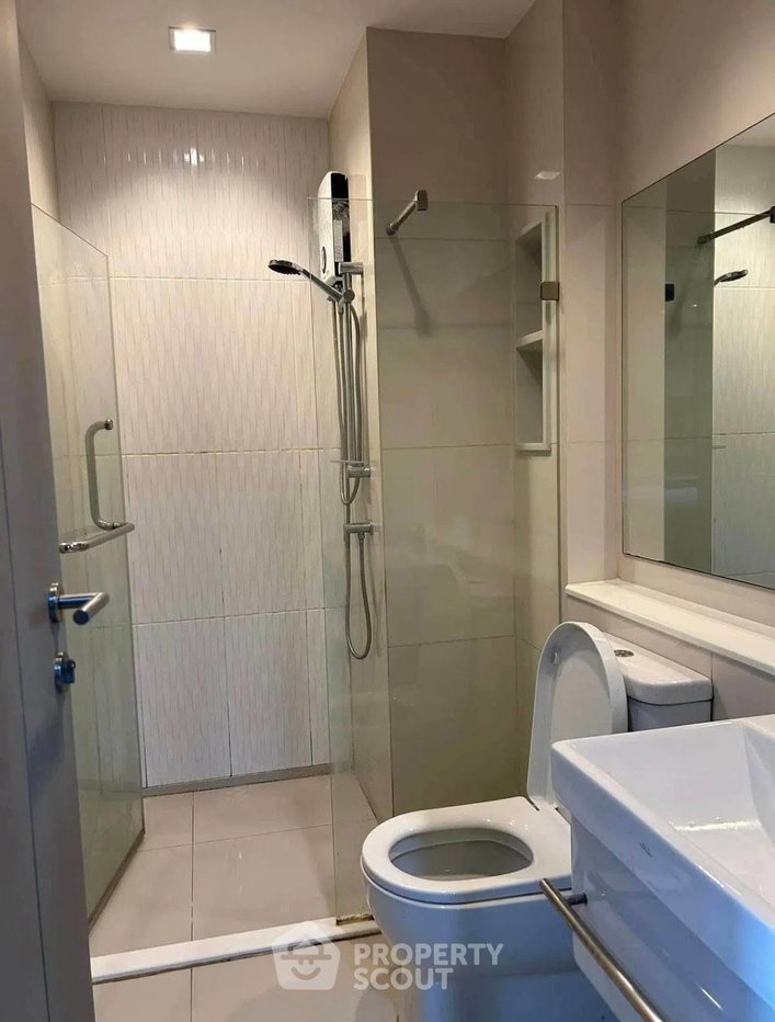 picture 31st-Floor 1-BR At Life Asoke - Rama 9 Near MRT Phra Ram 9 (ID 3358007) - 8/9