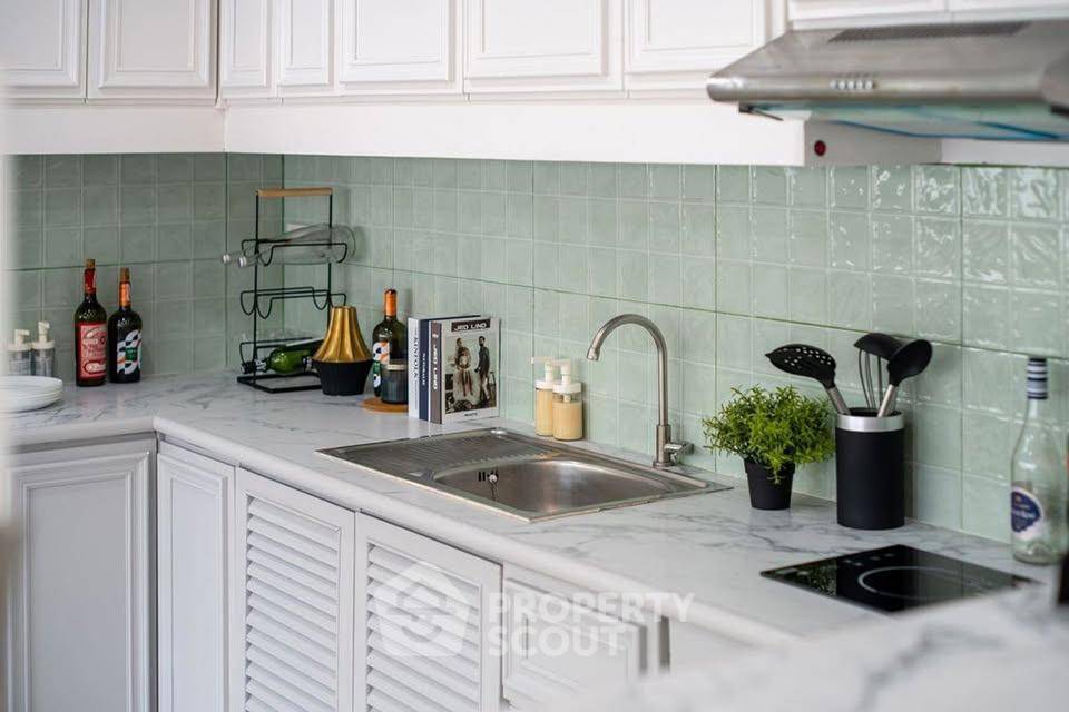 picture Spacious 2-BR 117 Sqm At Saranjai Mansion Near BTS Nana (ID 3092404) - 16/47