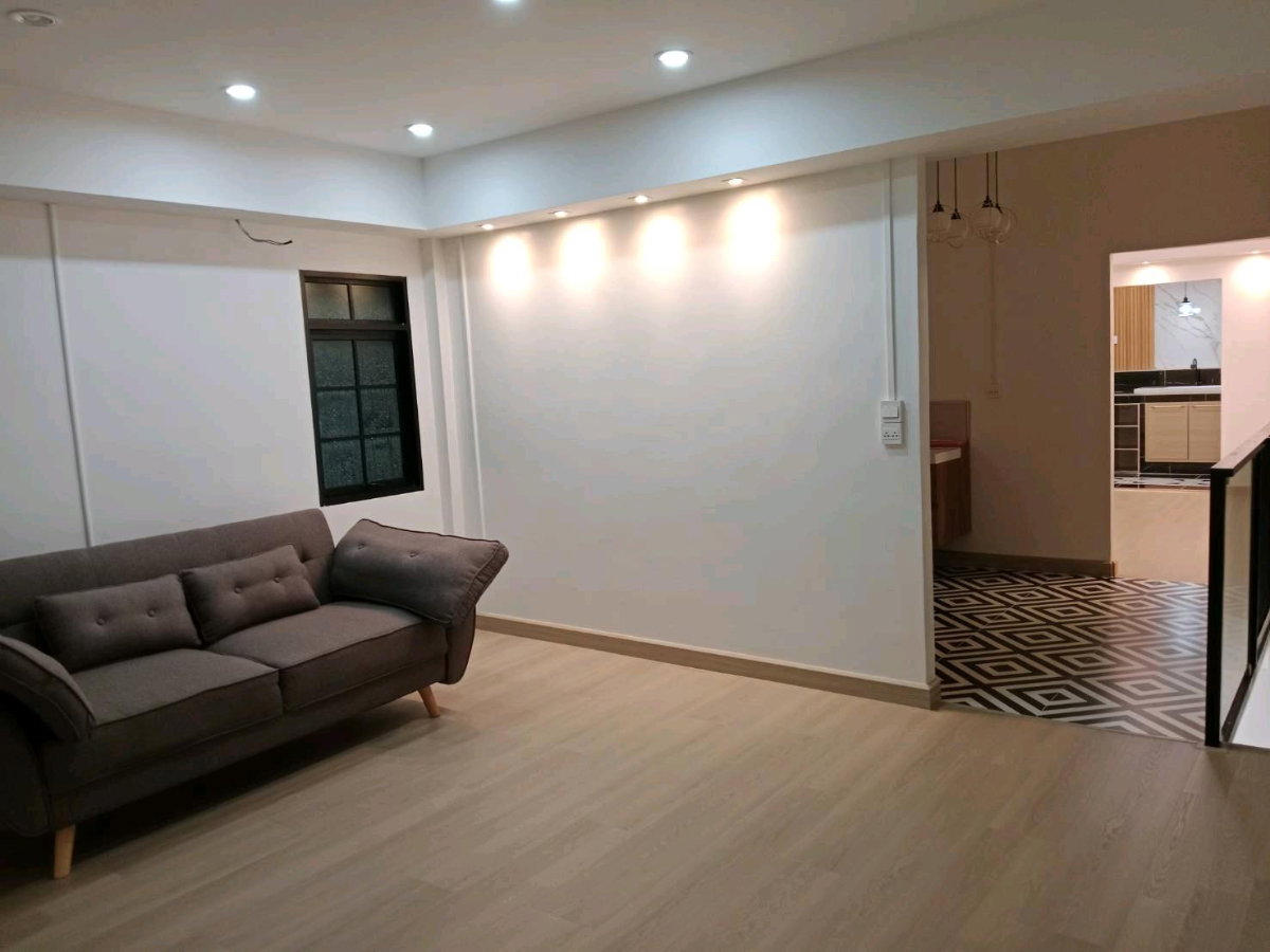รูป 🏡✨ ให้เช่าทาวน์โฮม สุขุมวิท 68 | ใกล้ BTS อุดมสุข บ้านปรับปรุงใหม่ พร้อมอยู่ - รูปที่ 5/15