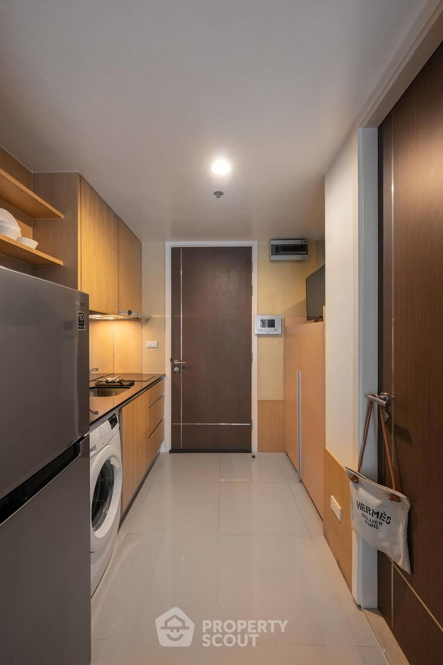 รูป คอนโด 1 ห้องนอน 15 Sukhumvit Residences ใกล้ BTS นานา 300 เมตร (ID 780188) - รูปที่ 2/6