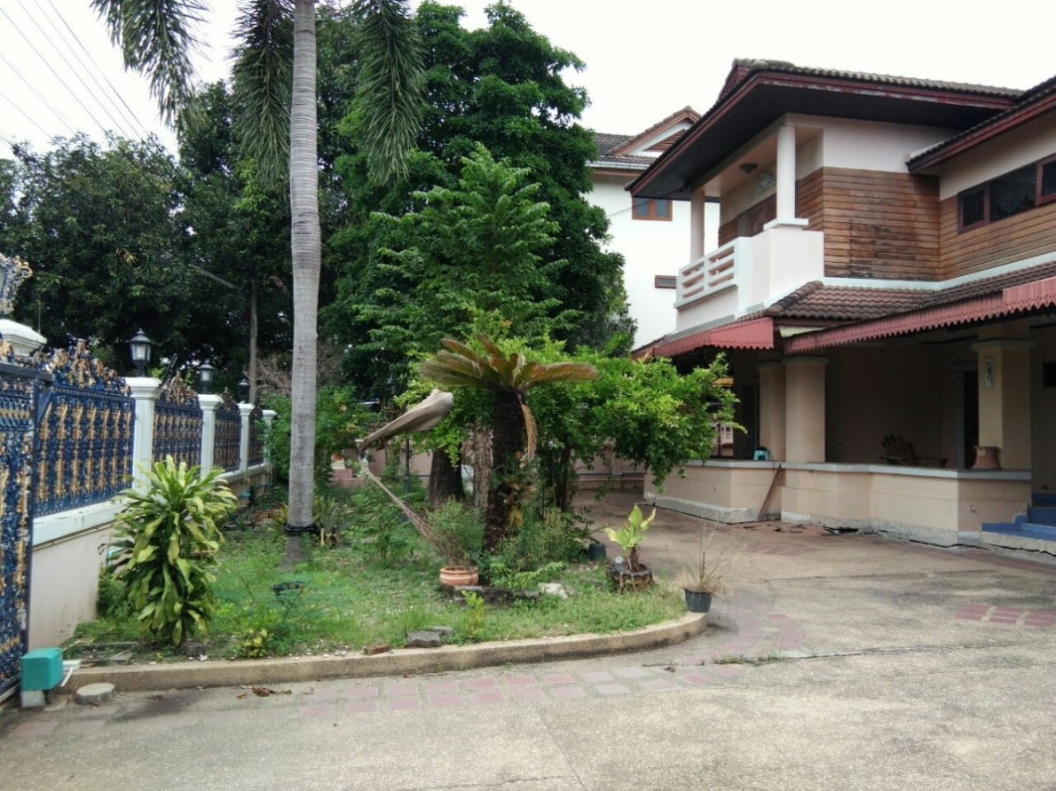 รูป ให้เช่าบ้านเดี่ยว 160 ตร.ว. 2 ชั้น 4 ห้องนอน 3 ห้องน้ำ หมู่บ้านสินบดี 3 ซอยประชาอุทิศ 72 - รูปที่ 6/25