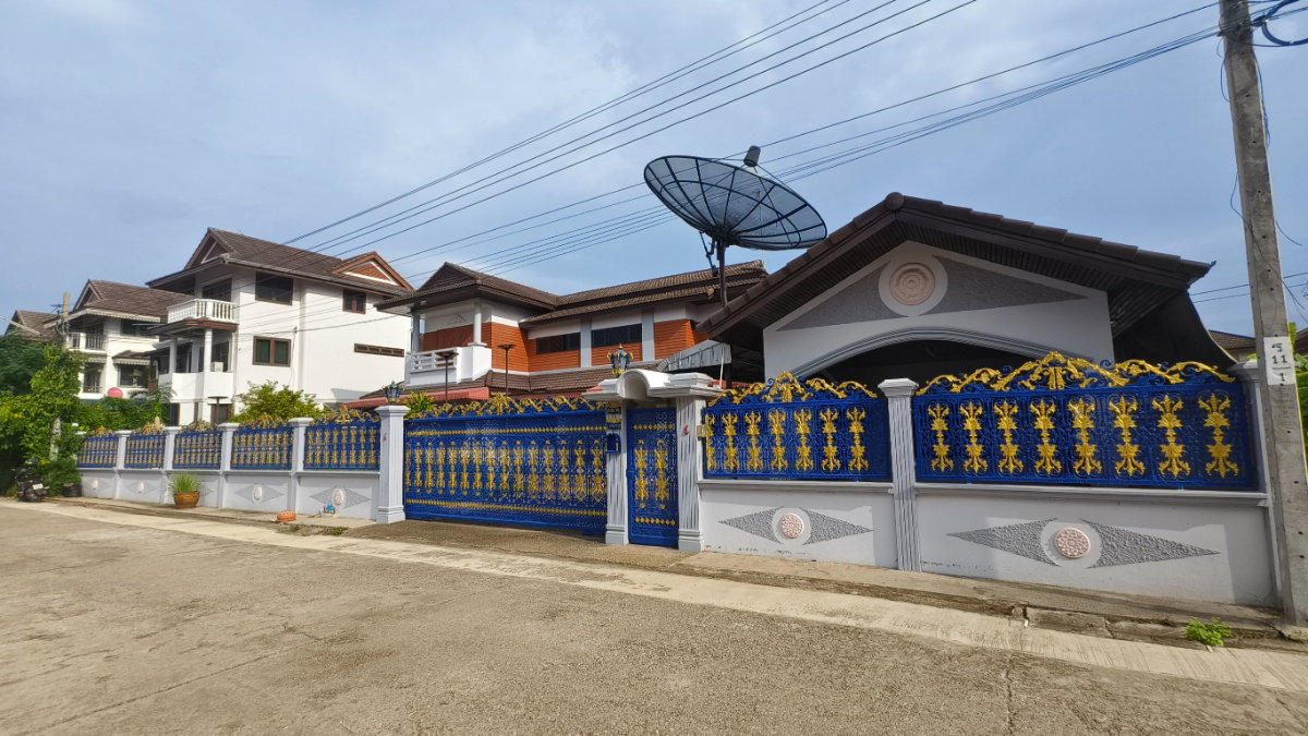 รูป ให้เช่าบ้านเดี่ยว 160 ตร.ว. 2 ชั้น 4 ห้องนอน 3 ห้องน้ำ หมู่บ้านสินบดี 3 ซอยประชาอุทิศ 72 - รูปที่ 3/25