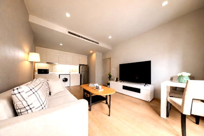 Condos for rent : For Rent Corner 1-Bed Noble Refine Sukhumvit 26 54 SQM 150 m to BTS Phrom Phong THB 50,000 [RAW-0007]