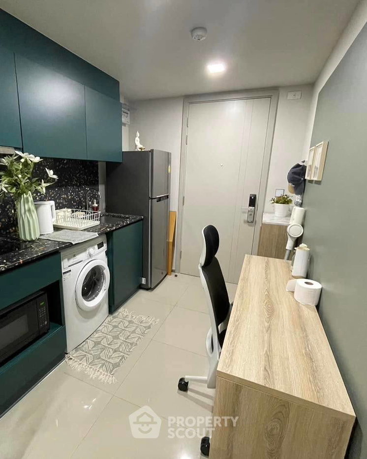 picture 1-BR Condo At The Base Sukhumvit 50 Near BTS On Nut (ID 1986785) - 1/8