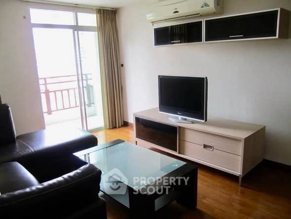 picture 3-BR Pabhada Silom Condominium Near BTS Saint Louis (ID 3356346) - 1/10