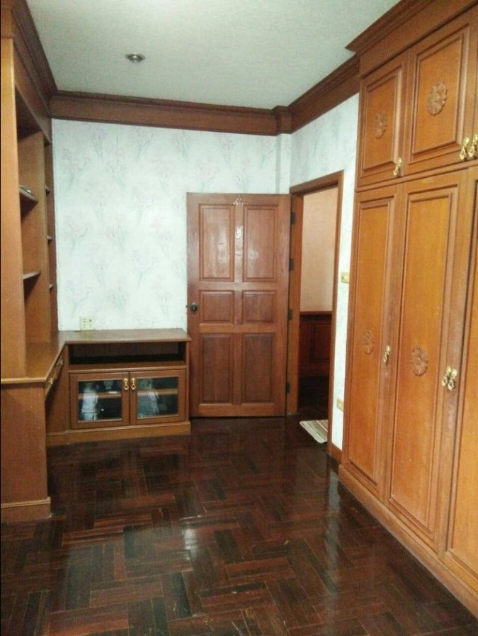 รูป ให้เช่าบ้านเดี่ยว 160 ตร.ว. 2 ชั้น 4 ห้องนอน 3 ห้องน้ำ หมู่บ้านสินบดี 3 ซอยประชาอุทิศ 72 - รูปที่ 14/25