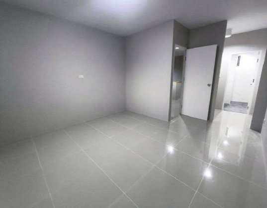 รูป ให้เช่าโกดัง พร้อมสำนักงาน พร้อมห้องพัก ย่านบางใหญ่ ซอยวัดต้นเชือก ถนนทางหลวงชนบท นบ.5014 / สร้างใหม่ / รถใหญ่ , คอนเทนเนอร์พวง เข้าออกสะดวก - รูปที่ 6/12