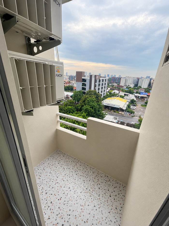 picture Condo for sell under price in CDD - 10/10