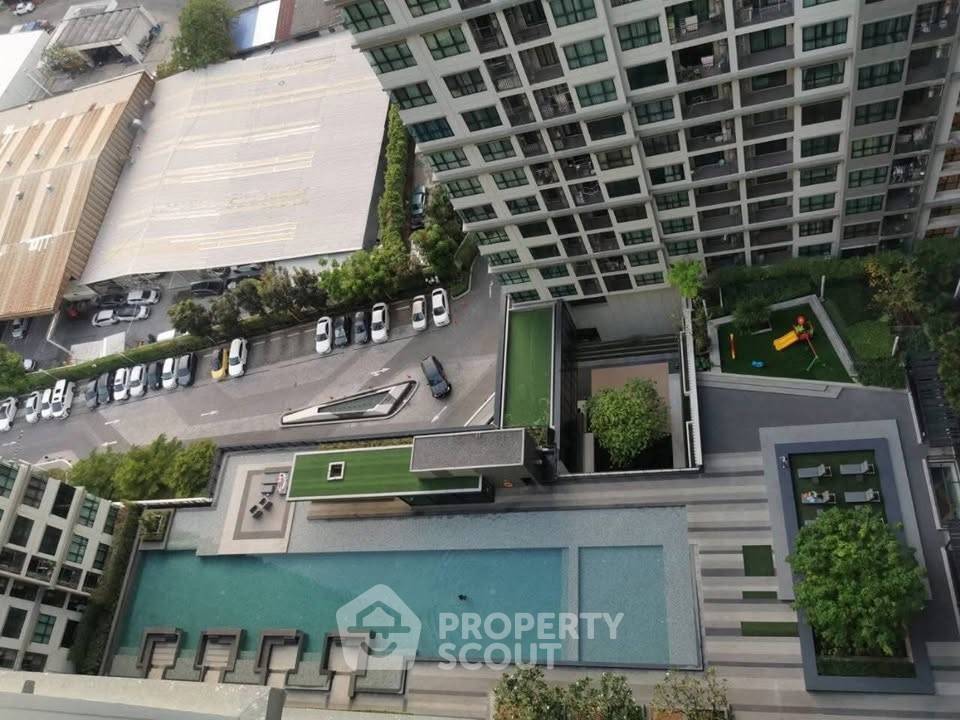 picture 1-BR Condo at The Base Chaengwattana in Khlong Kluea (ID 3358160) - 4/18