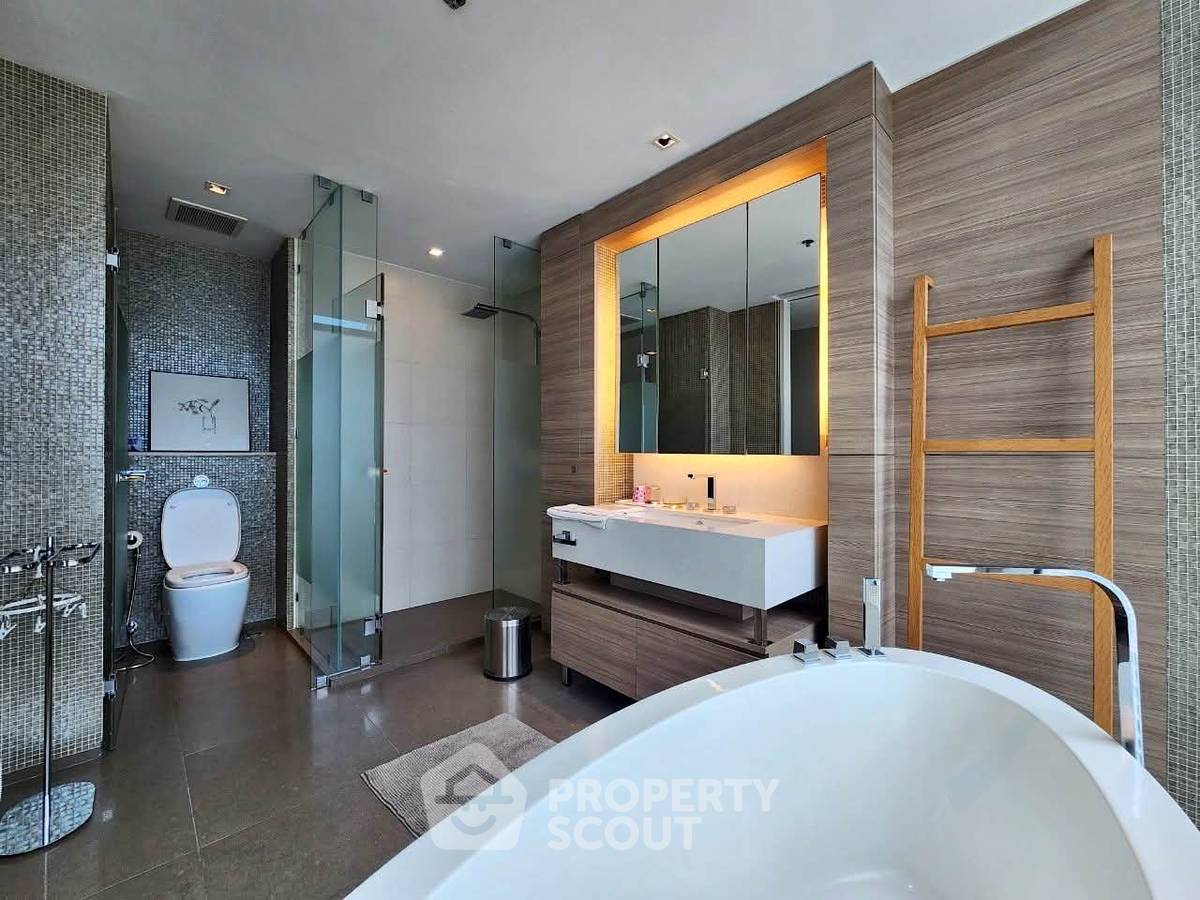 รูป ขายคอนโด 3 ห้องนอน 145 ตร.ม. The River Condominium ใกล้ BTS สะพานตากสิน (ID 3358359) - รูปที่ 13/22