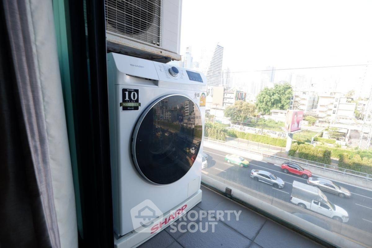 picture 1-BR Condo at Socio Ruamrudee near BTS Nana (ID 1552802) - 10/10