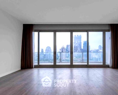 Condos for rent : Great Value 25th-Floor 3-BR At 185 Rajadamri Near BTS Ratchadamri (ID 3065910)