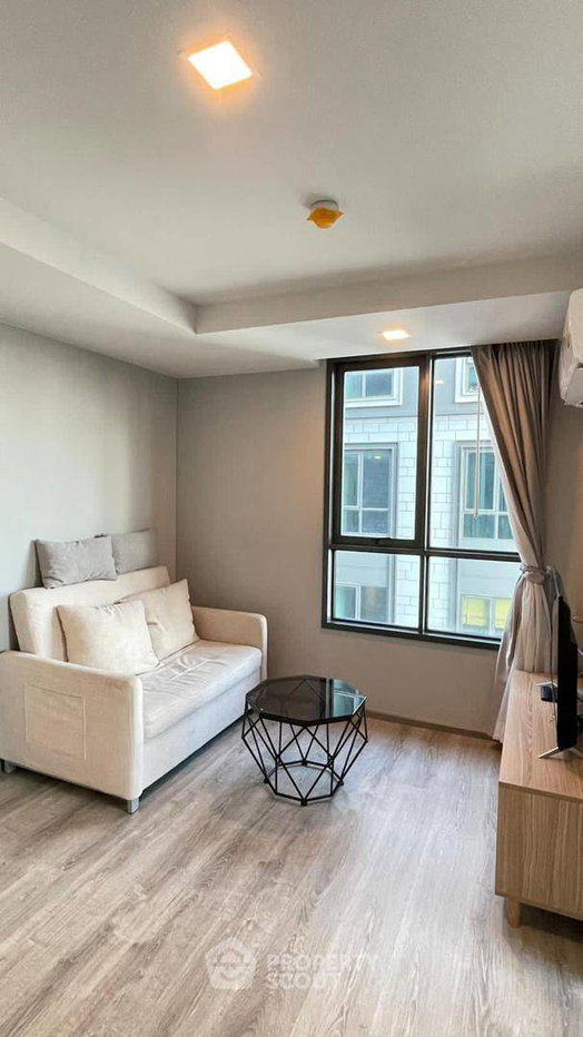 picture 1-BR Condo at Maestro 19 Ratchada19 - Vipha near MRT Ratchadaphisek (ID 2038411) - 3/15