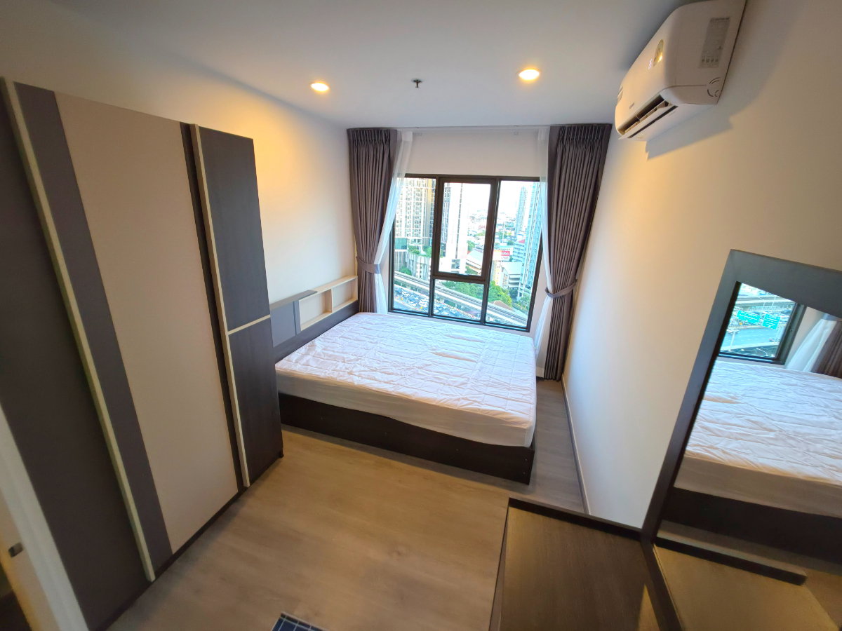 รูป อาคาร A**ห้องใหม่มือ 1 แต่งเสร็จ ให้เช่าเลยครับ วิวสวยมากๆ** Regent Home วุฒากาศ ทำเล BTS วุฒากาศเพียง 300 เมตร พร้อมอยู่ มีเครื่องซักผ้า!! - รูปที่ 45/51