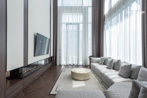 รูป บ้านเดี่ยวพูลวิลล่าหรูระดับ Ultra-Luxury! BELGRAVIA บางนา-พระราม 9 บิวท์อินสวยจัดเต็ม พร้อมสังคมส่วนตัวขั้นสุดเพียง 65 ครอบครัว สภาพใหม่พร้อมอยู่ - รูปที่ 3/10