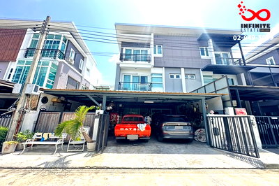ขายทาวน์โฮม : ขายทาวน์โฮม 3 ชั้น 2 หลัง 64 ตร.ว. ม.ชวนชื่น โมดัส วิภาวดี-รังสิต 37 ใกล้สนามบินดอนเมือง 