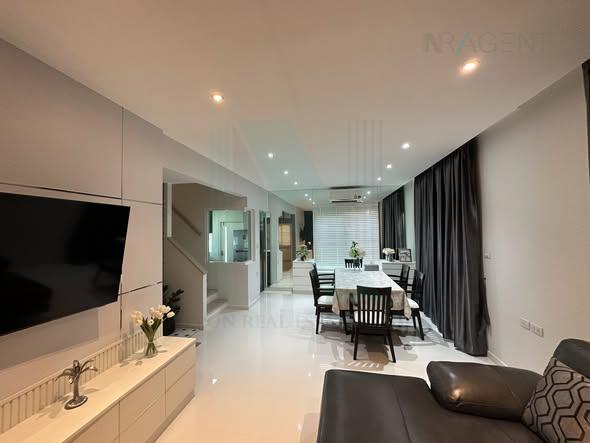รูป ขายบ้านเดี่ยว โครงการ วิลลาจจิโอ ประชาอุทิศ 90 2 ชั้น 3 ห้องนอน 3 ห้องน้ำ - รูปที่ 2/8