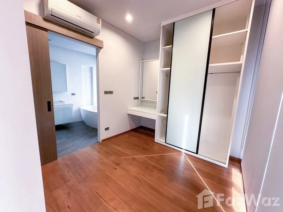 รูป บ้านเดี่ยวให้เช่า 5 ห้องนอน ในโครงการ สาริน ปาร์ค 6800149 - รูปที่ 10/26