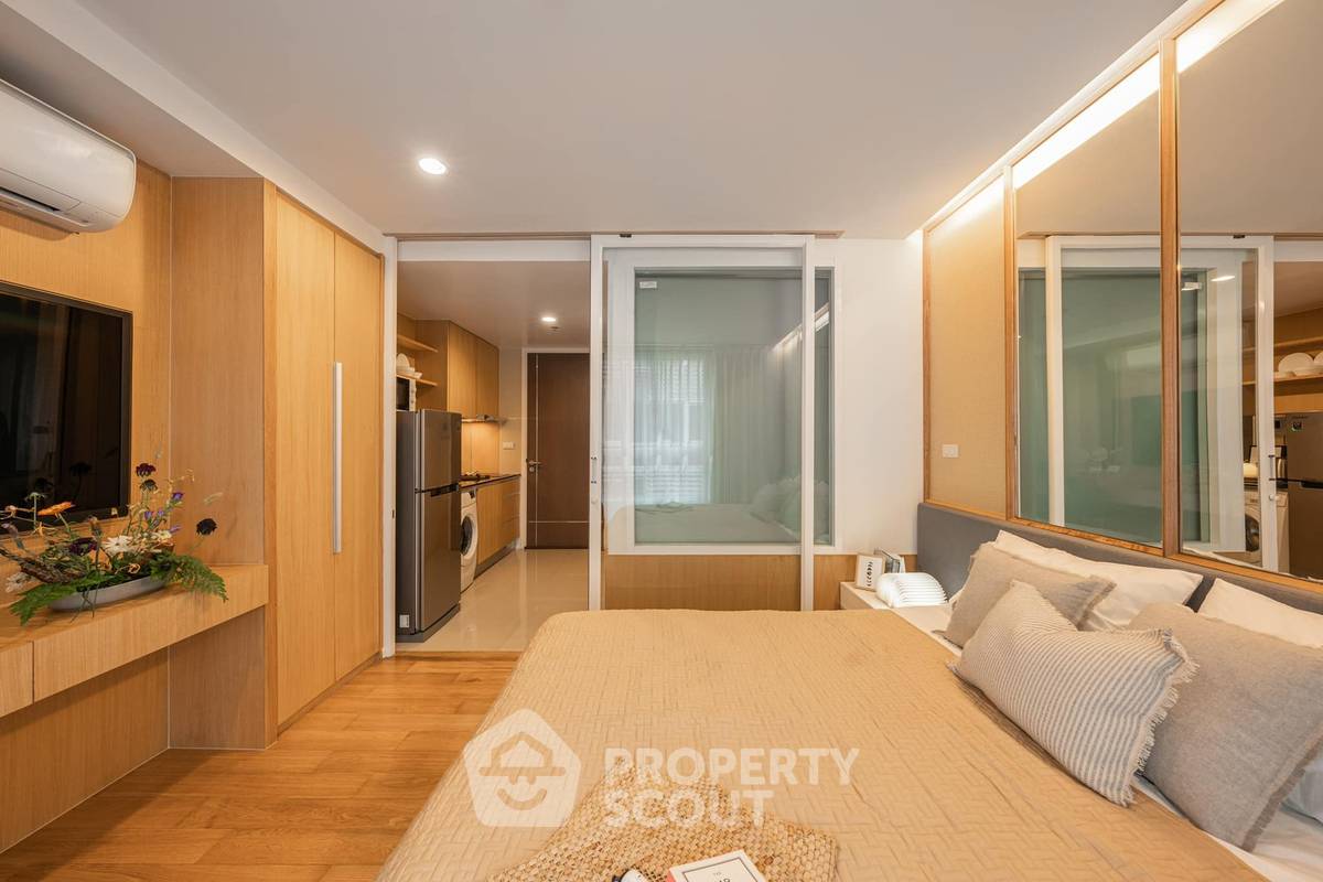 รูป คอนโด 1 ห้องนอน 15 Sukhumvit Residences ใกล้ BTS นานา 300 เมตร (ID 780188) - รูปที่ 4/6