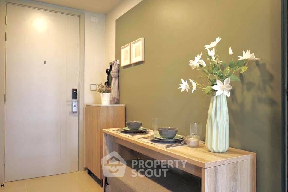 picture 1-BR Condo At The Base Sukhumvit 50 Near BTS On Nut (ID 1986785) - 3/8