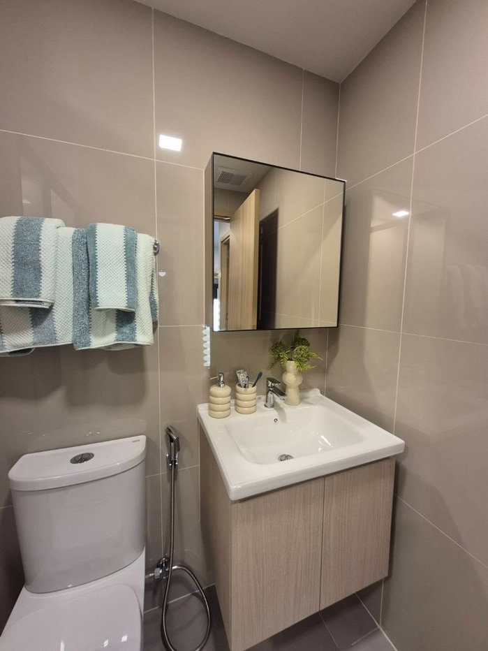 picture ✨ **For Rent! Brand New Pet-Friendly Condo with 1 Bedroom Plus, North-Facing, Near MRT Ratchadaphisek | The Base Ratchada 19** ✨ - 4/12
