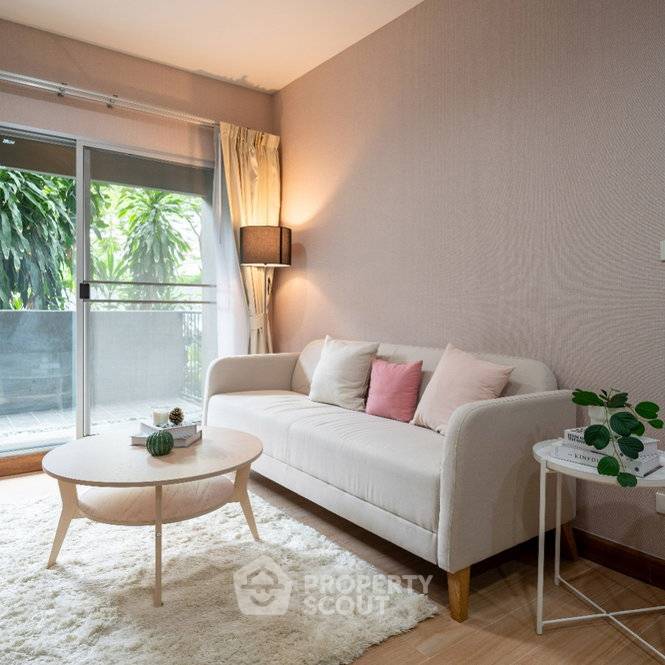 picture 2-BR Condo at The Seed Musee Sukhumvit 26 near BTS Phrom Phong (ID 3357279) - 2/29